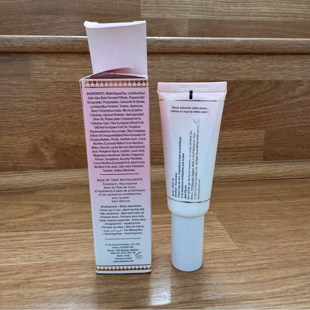 Too Faced Hangover Replenishing Face Primer Replenishing Dewy Finish Primer 40ml - Picture 2 of 4